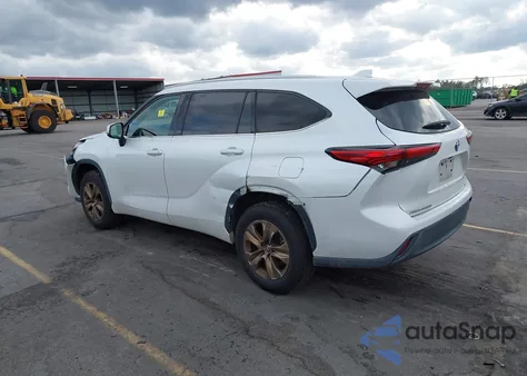 2022 Toyota Highlander Hybrid Xle Bronze Edition z USA, uszkodzony, nr VIN 5TDAARAH7NS510926